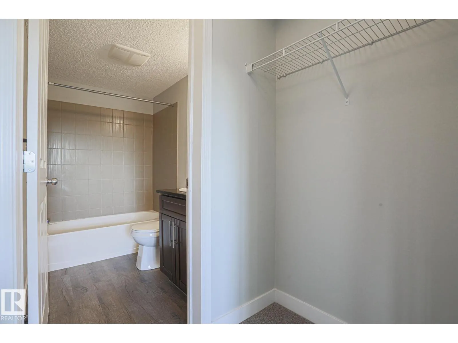 #314 11808 22 AV SW SW
