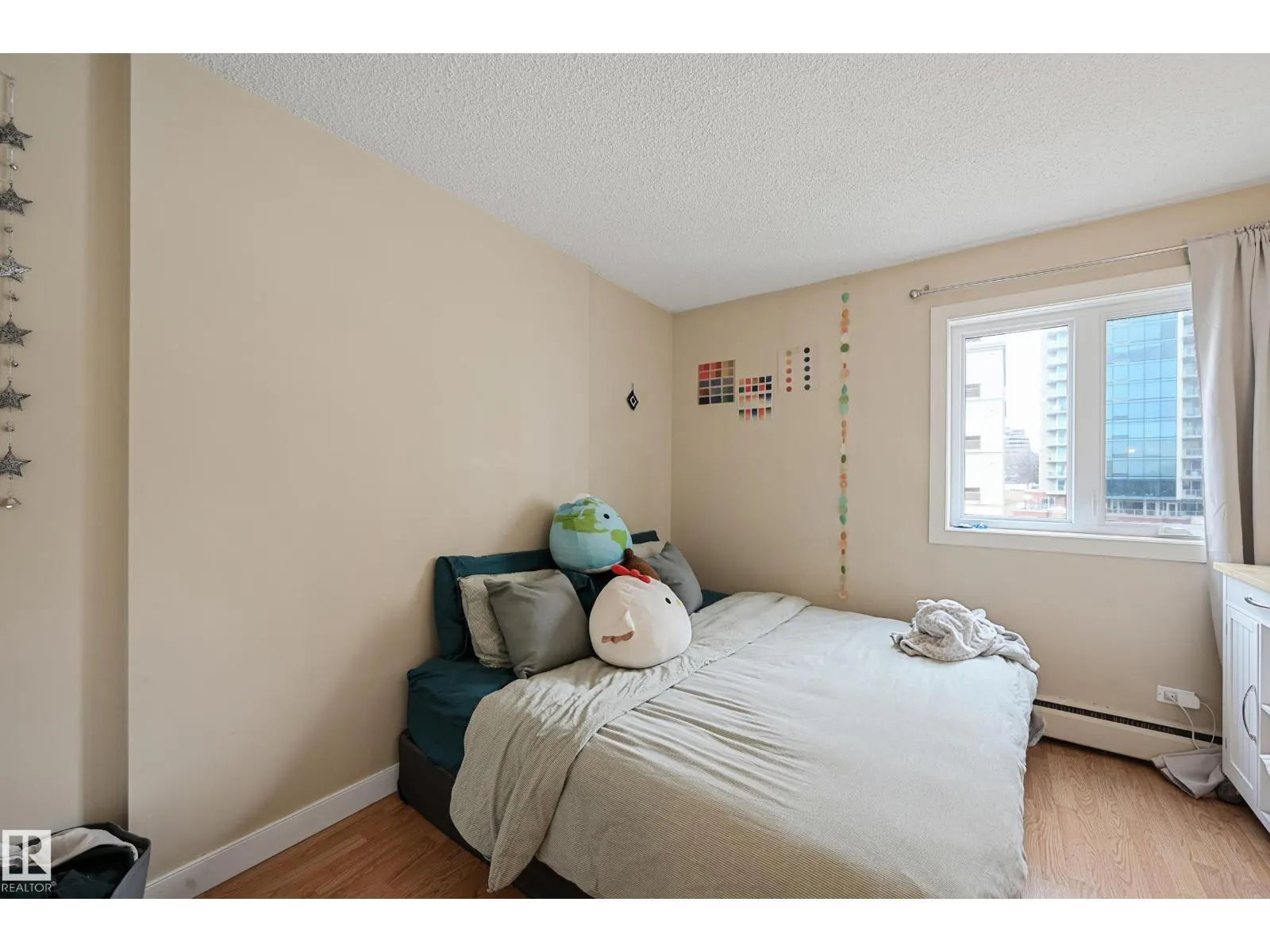 #901 9710 105 ST NW