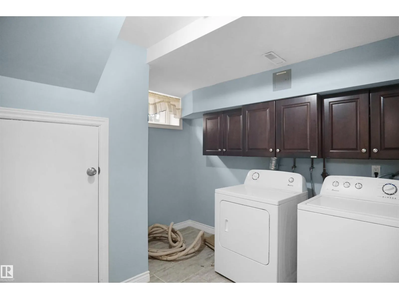 12815 79 ST NW