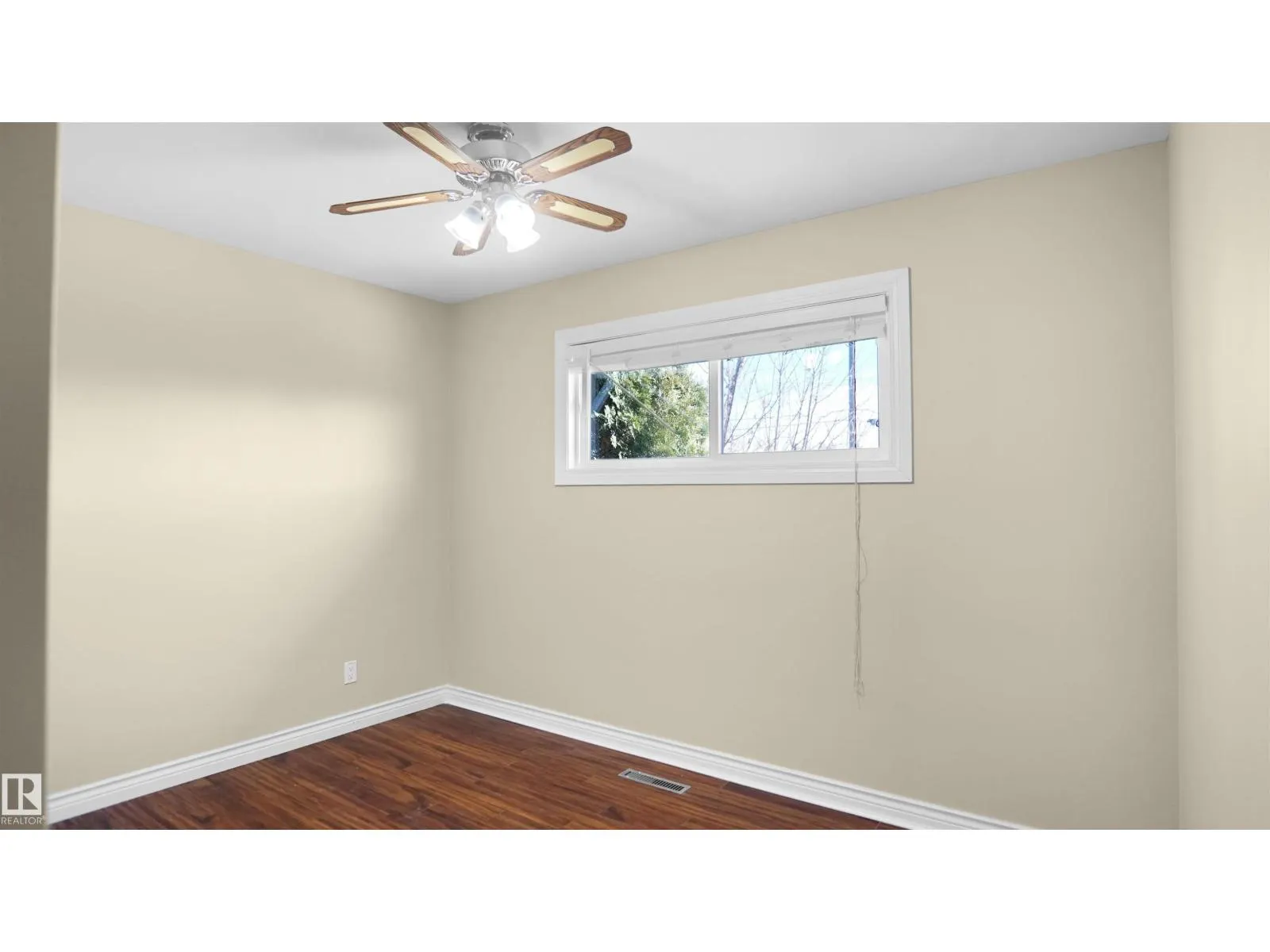 12815 79 ST NW