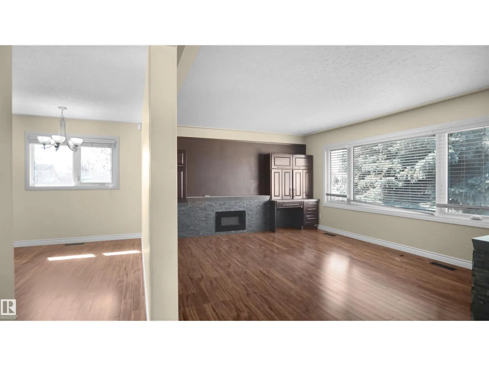 12815 79 ST NW