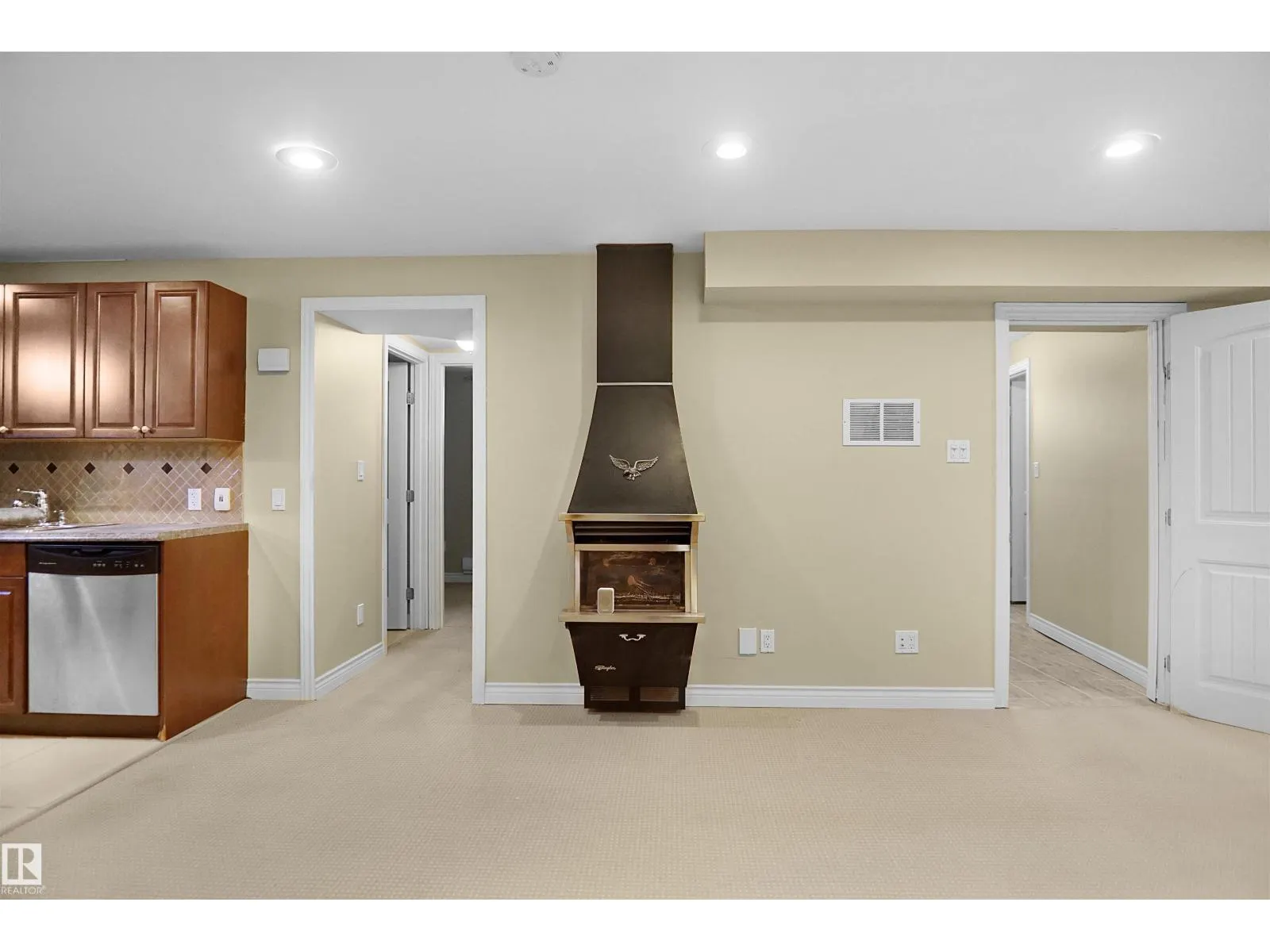 12815 79 ST NW
