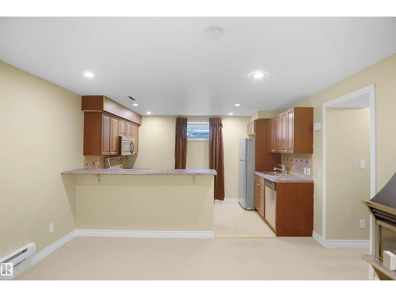 12815 79 ST NW
