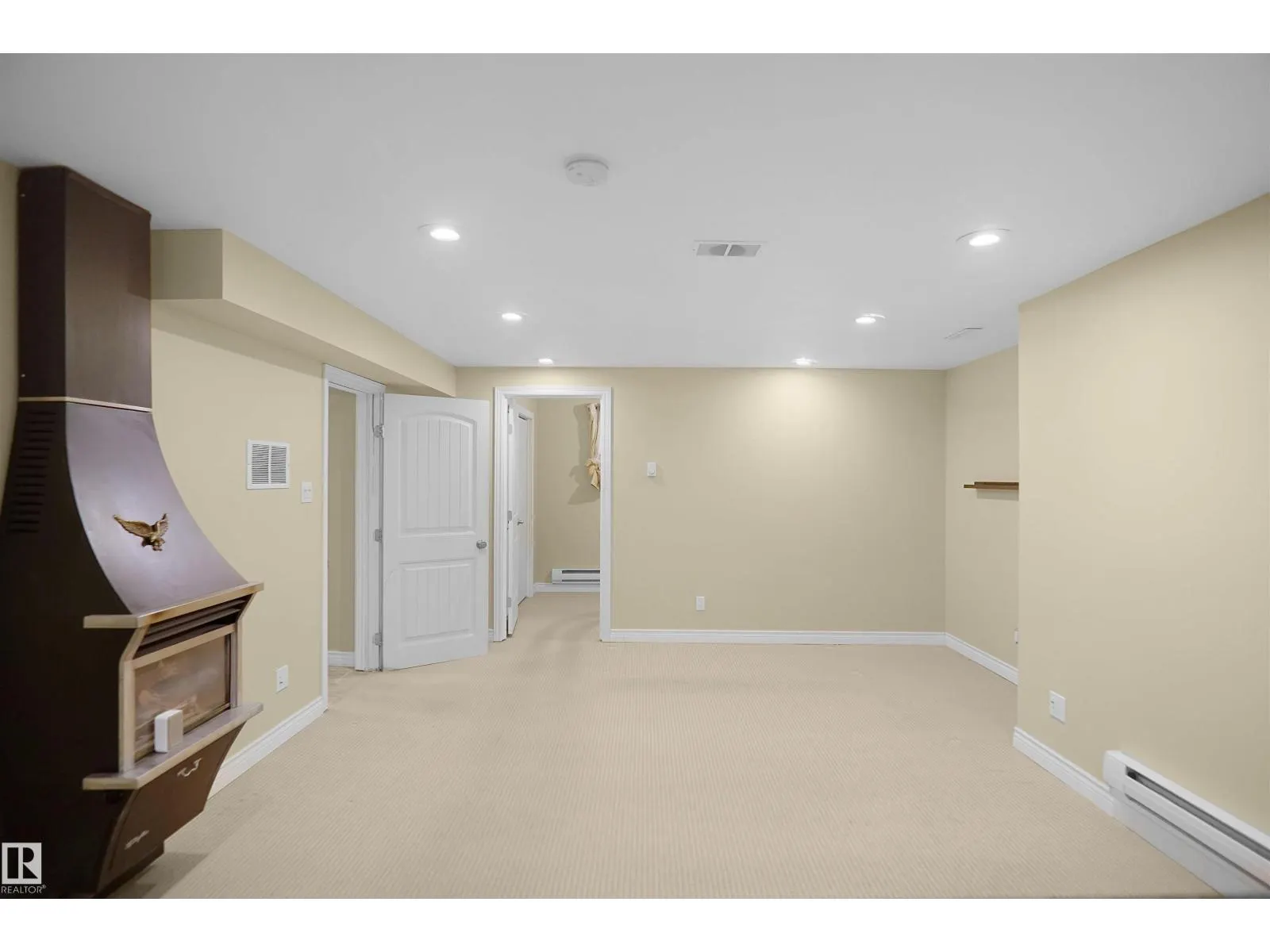 12815 79 ST NW