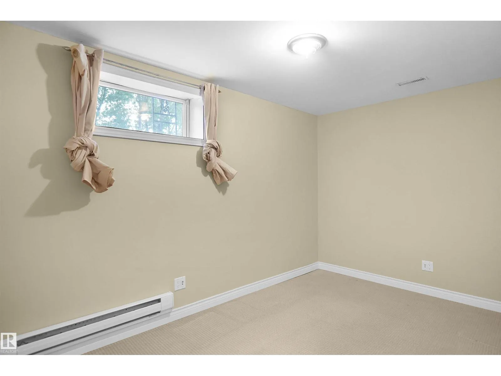12815 79 ST NW