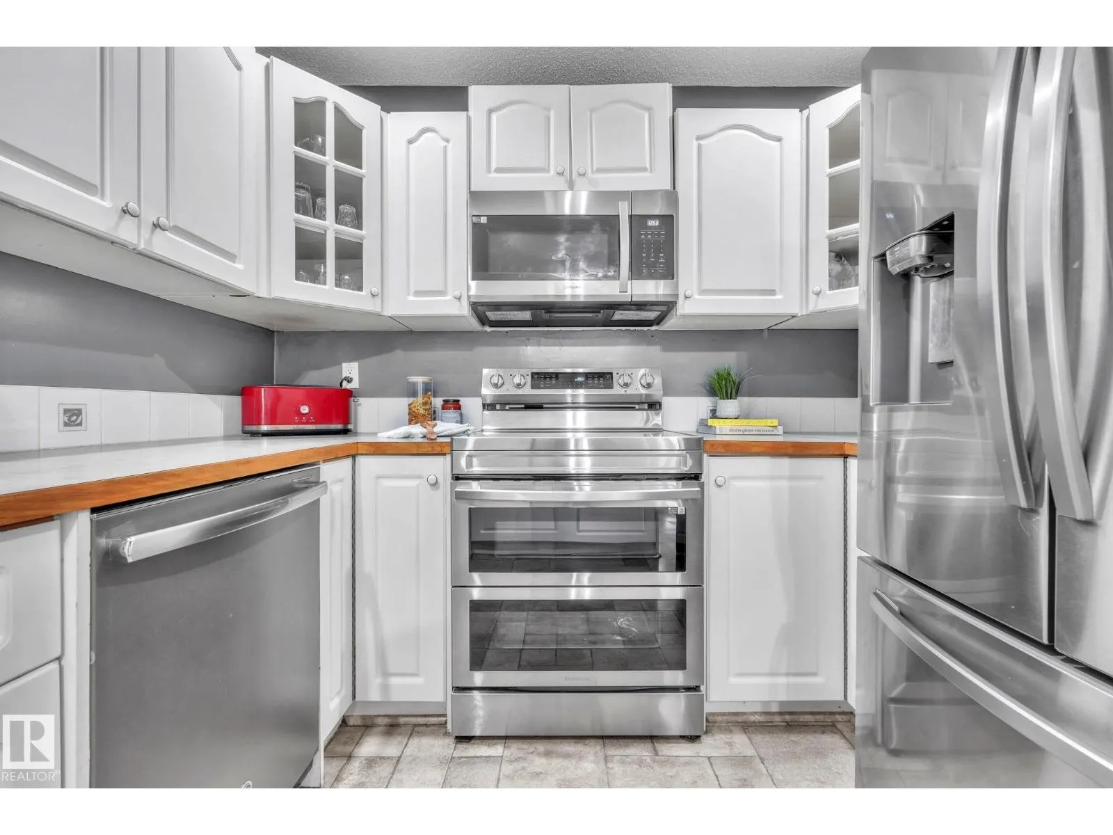25 BEAVERBROOK CR