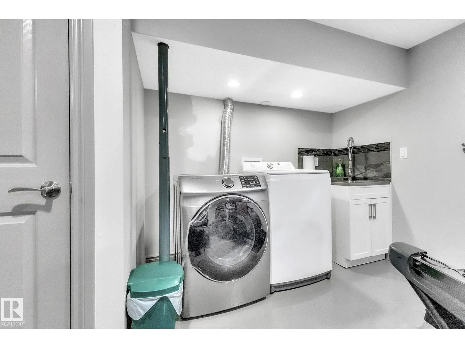 25 BEAVERBROOK CR