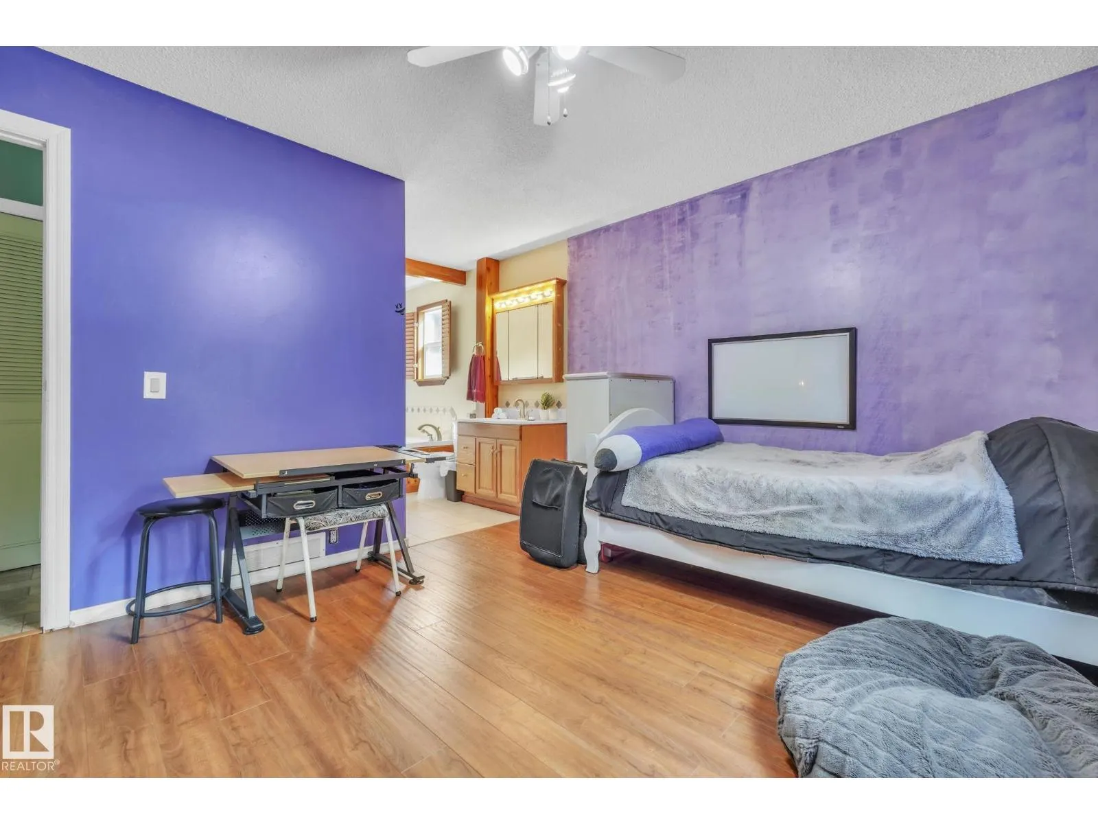25 BEAVERBROOK CR
