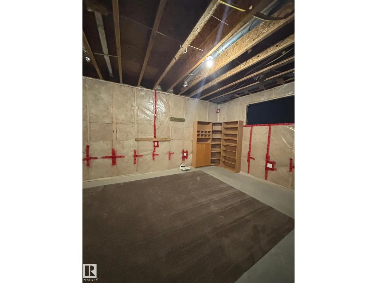 1325 ADAMSON DR SW