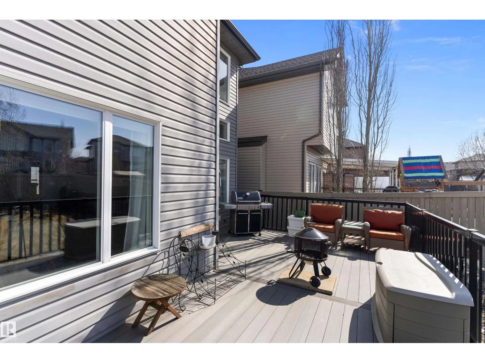 1325 ADAMSON DR SW