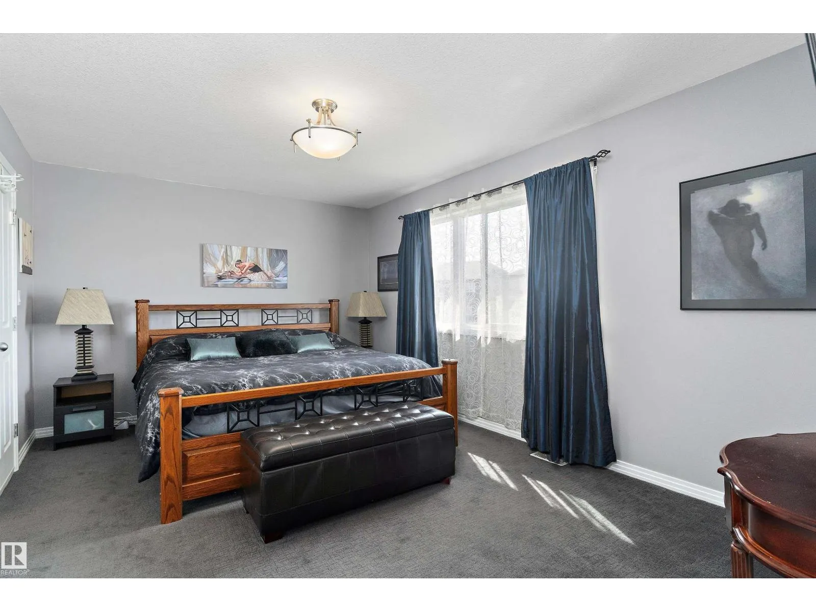1325 ADAMSON DR SW