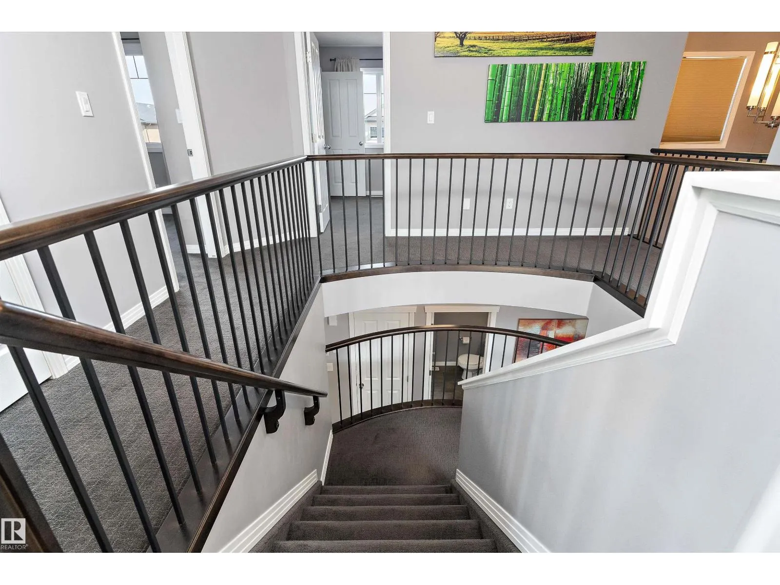 1325 ADAMSON DR SW