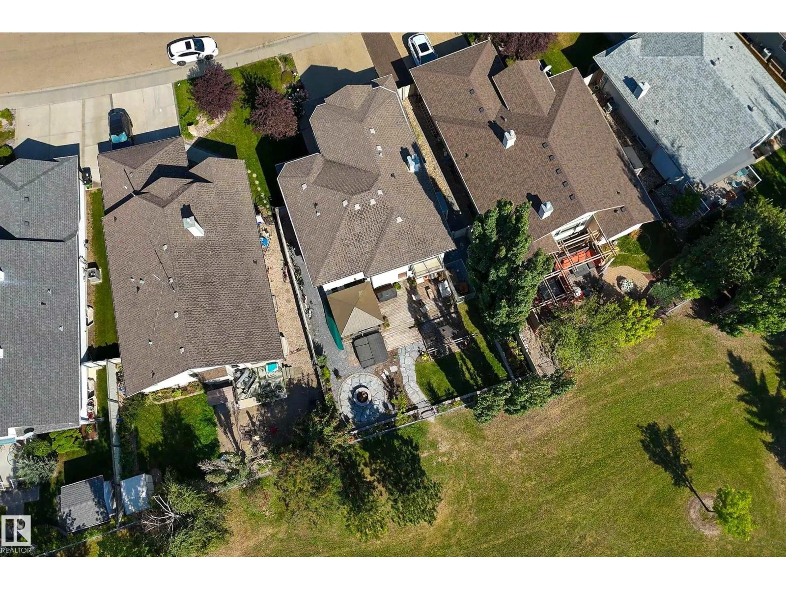 932 PROCTOR WD NW
