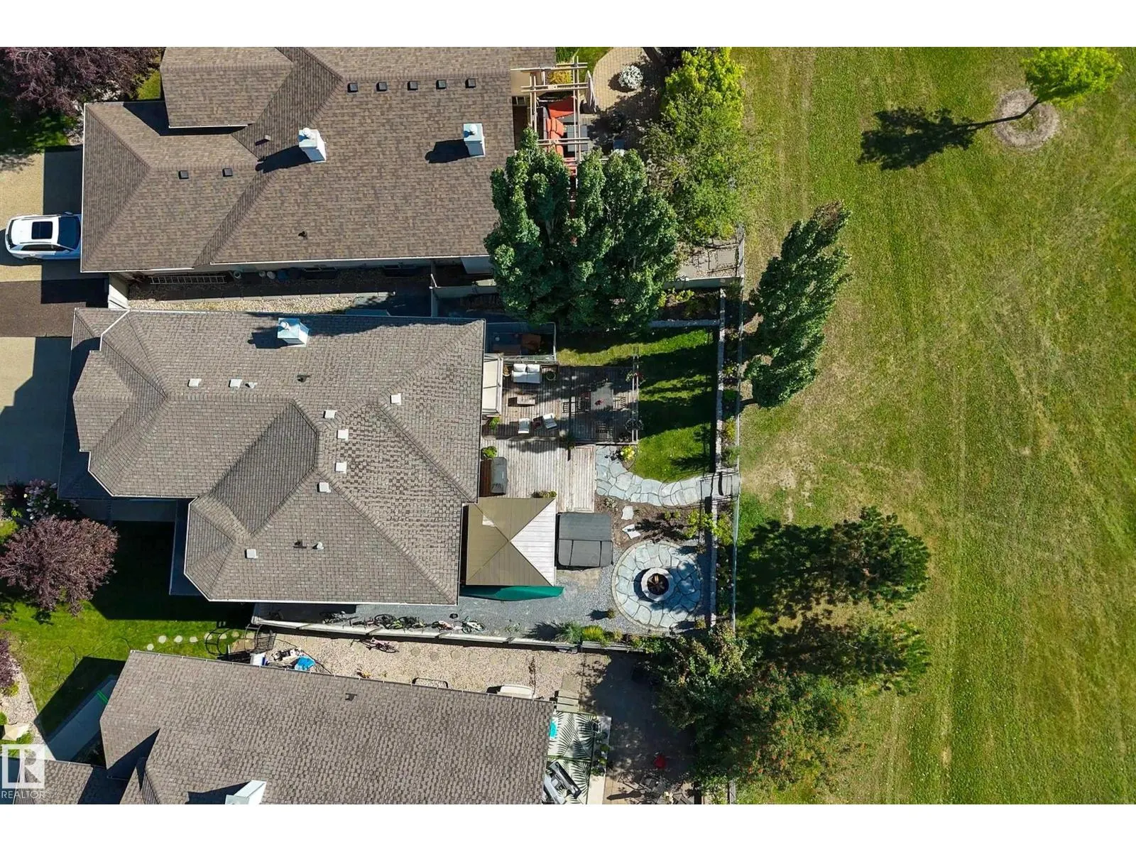 932 PROCTOR WD NW