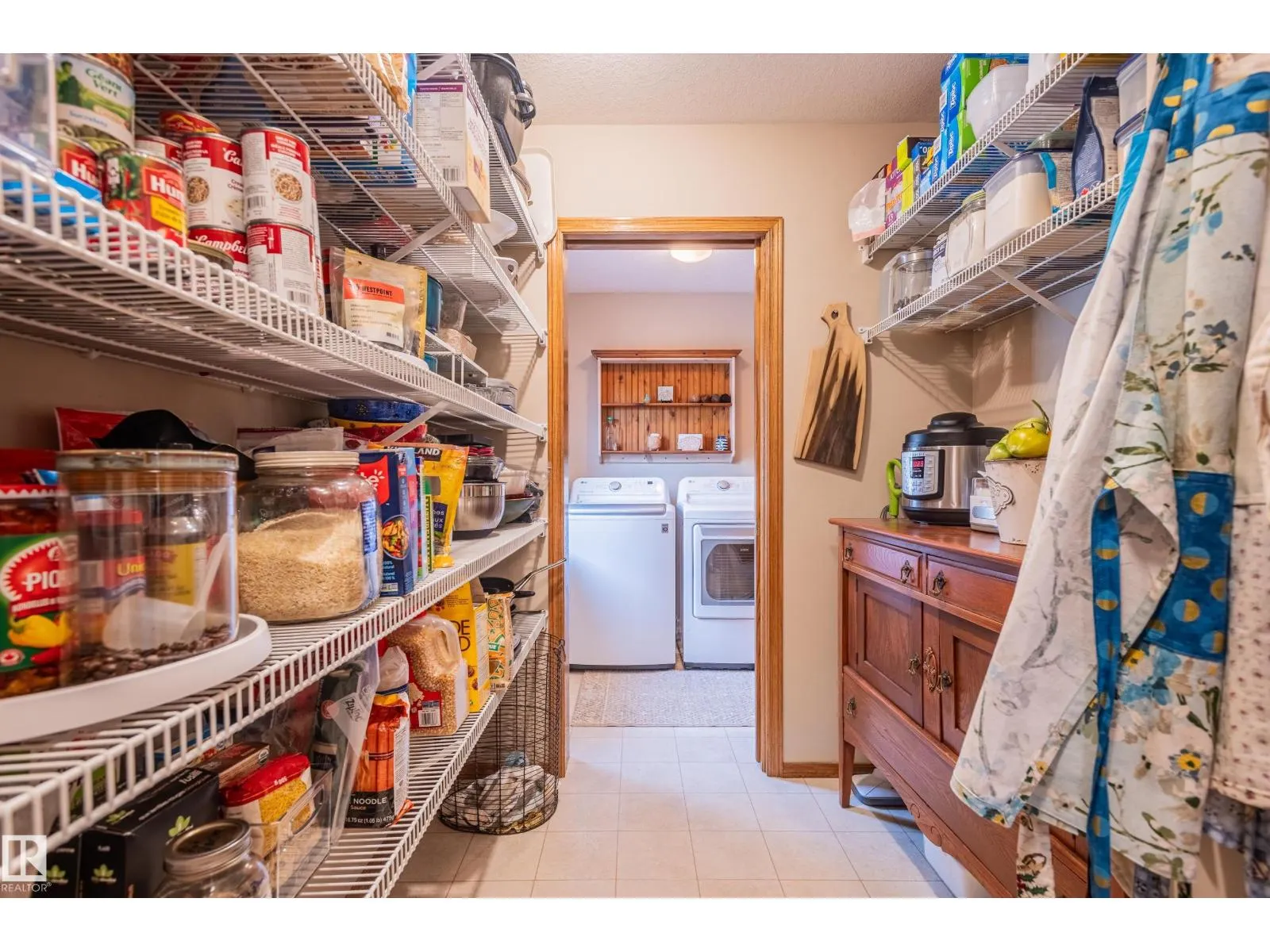 4 BRIARWOOD WY