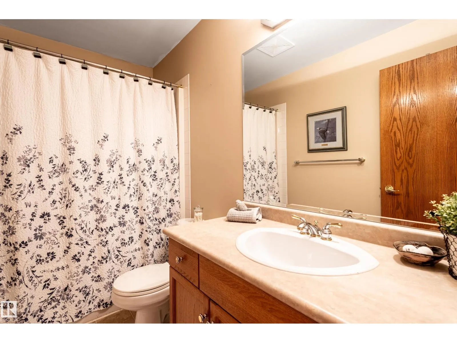 4 BRIARWOOD WY