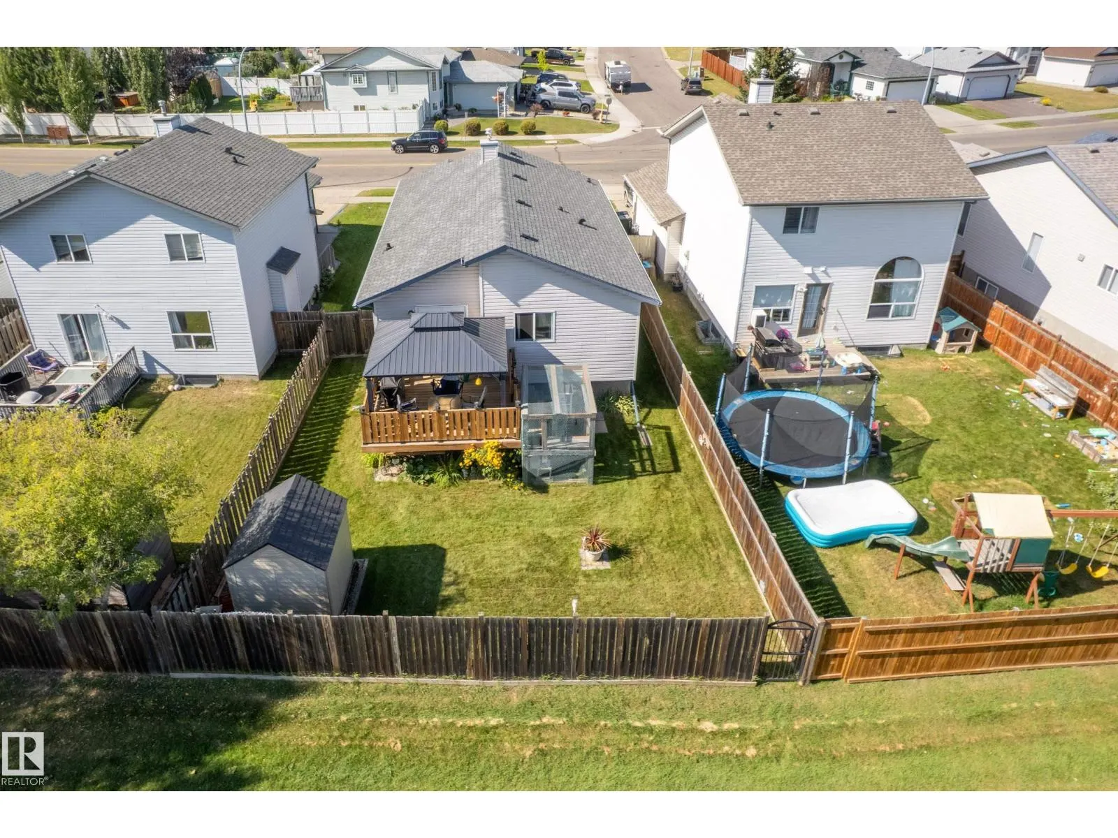 142 Lakeland Drive