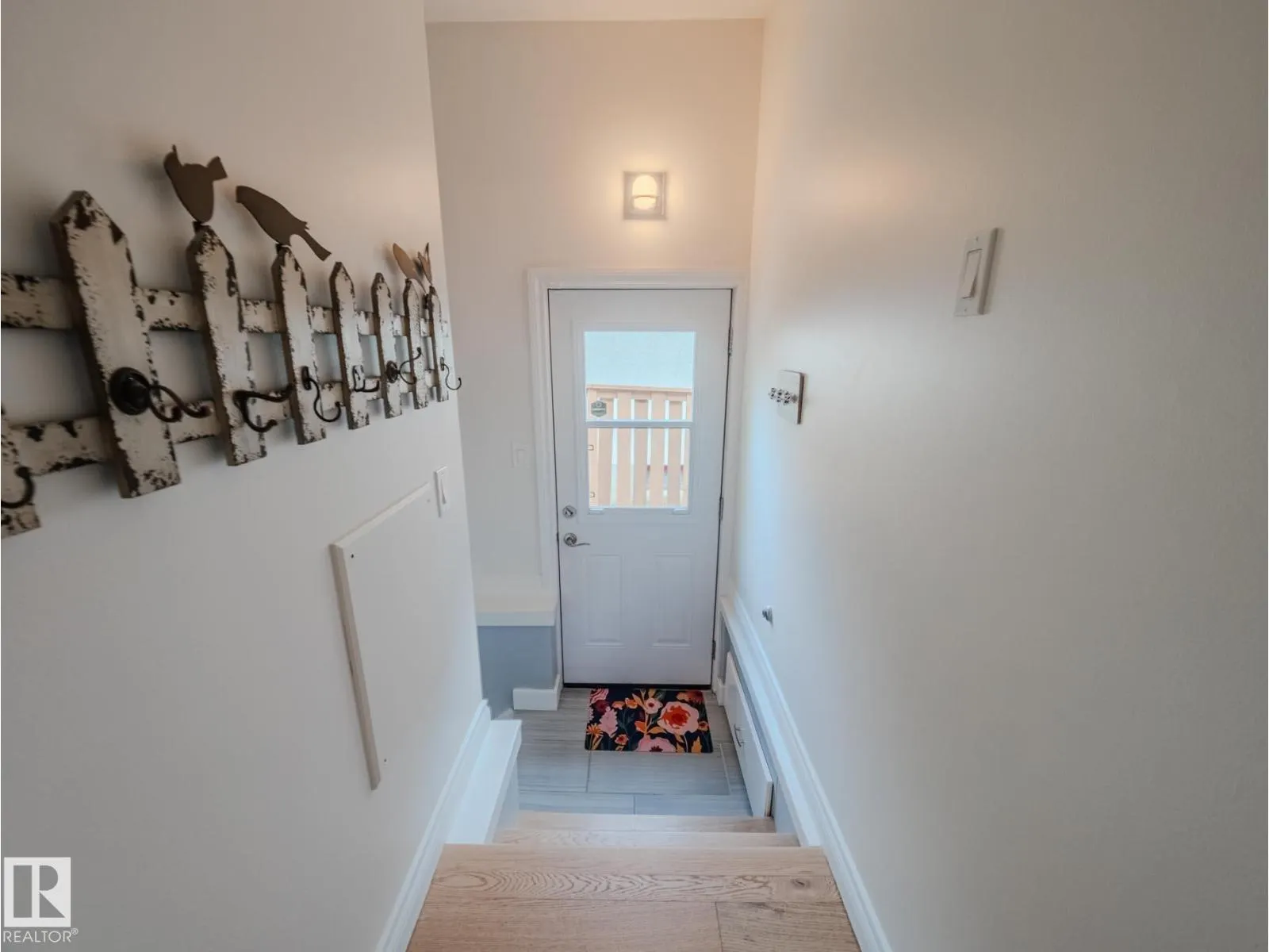 26 SUNNYSIDE CR