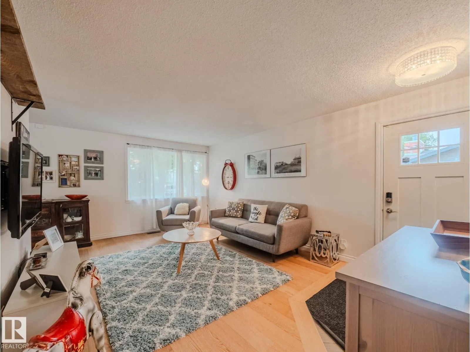 26 SUNNYSIDE CR