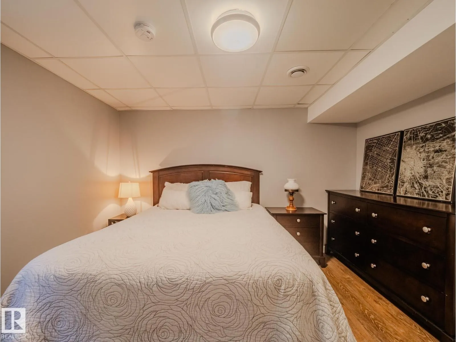 26 SUNNYSIDE CR