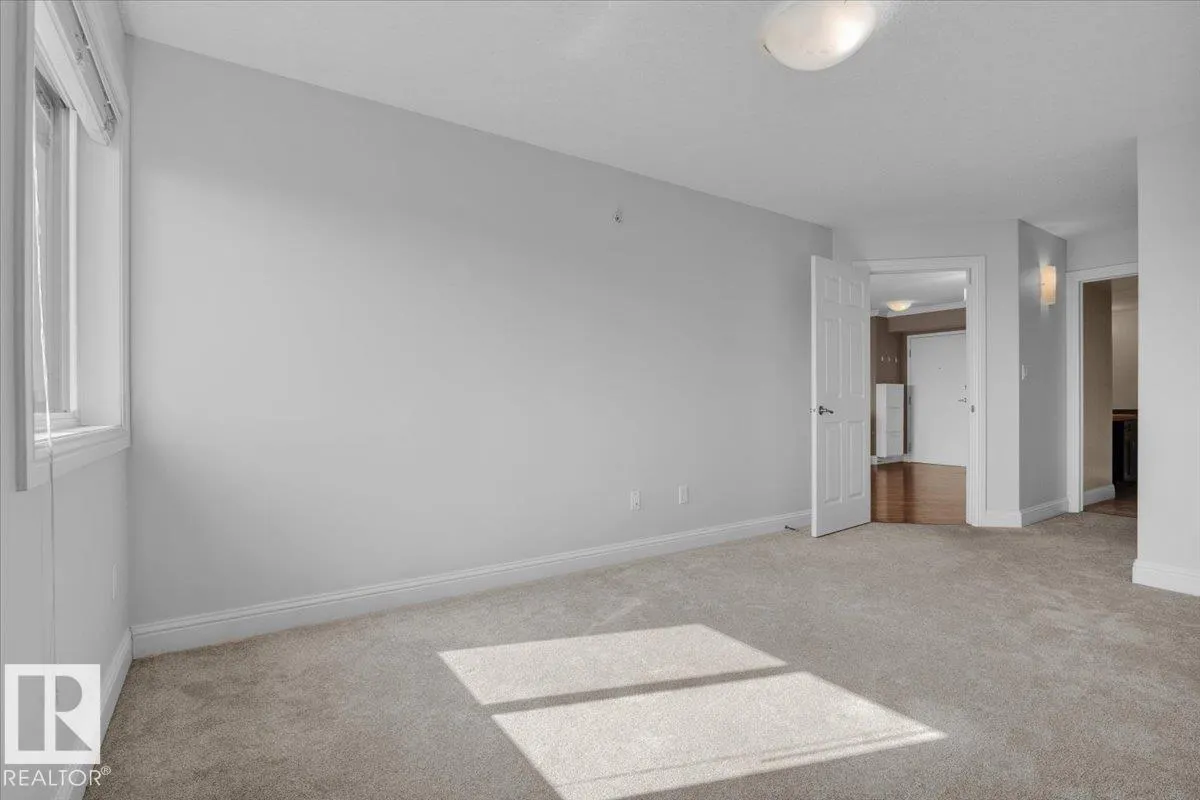 #404 14604 125 ST NW