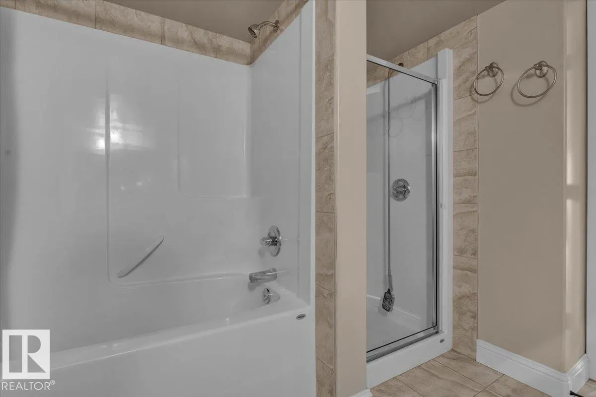 #404 14604 125 ST NW