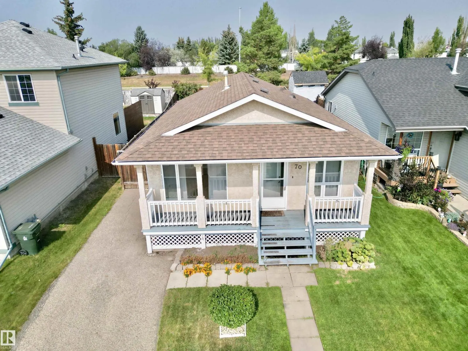 70 HEATHERGLEN CR