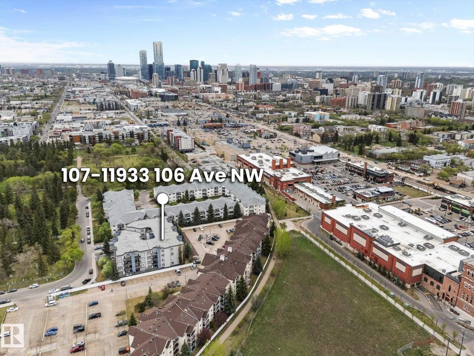 #107 11933 106 AV NW