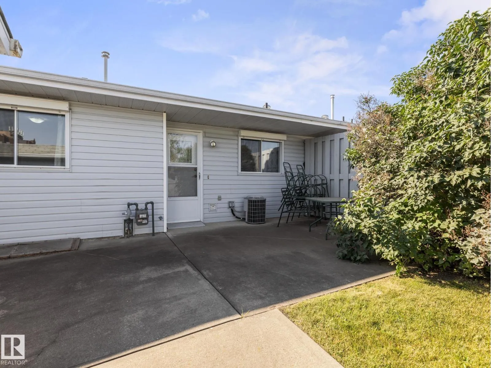 7520 137A AV NW