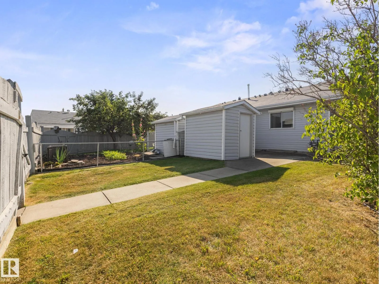 7520 137A AV NW