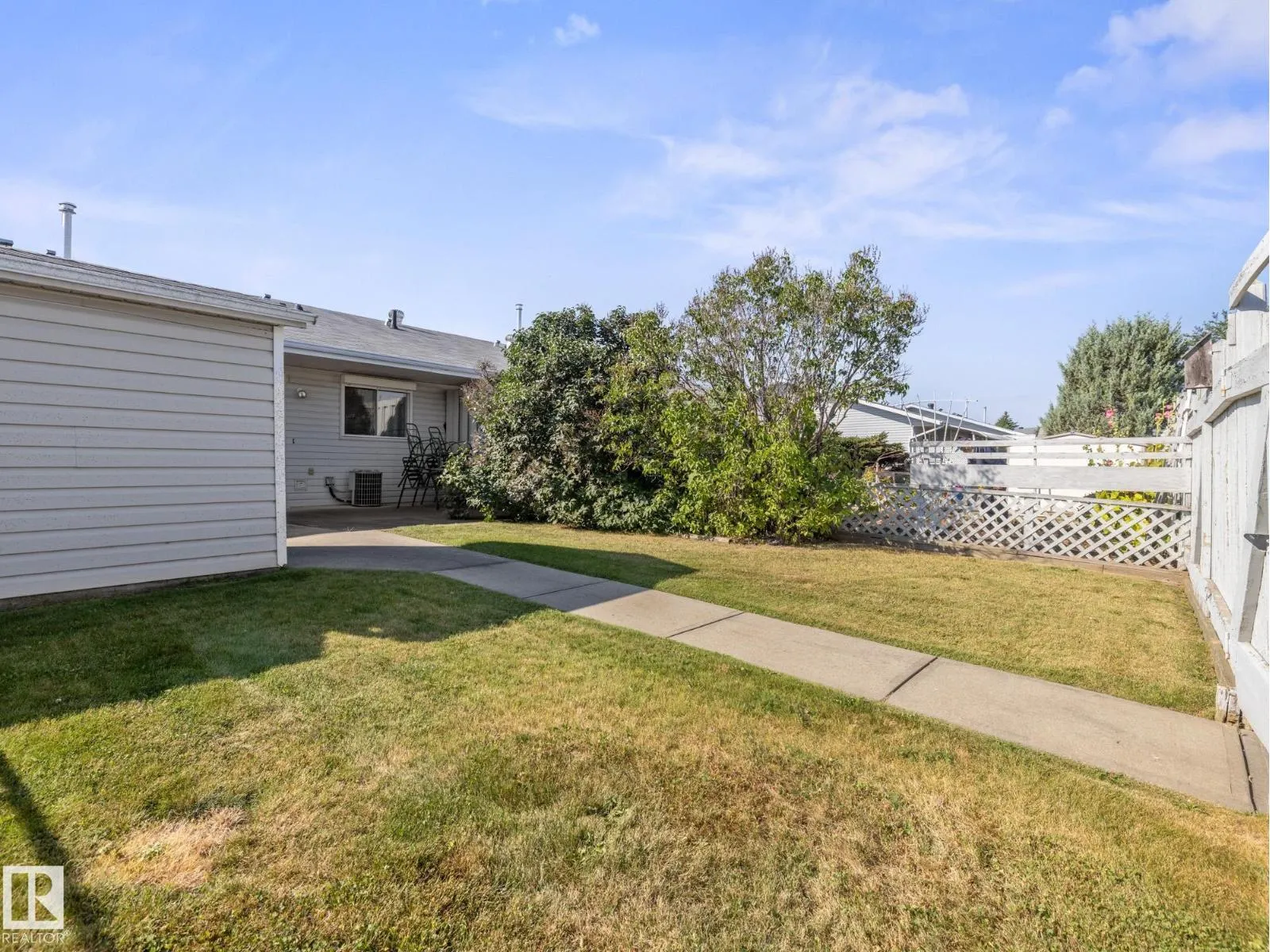 7520 137A AV NW