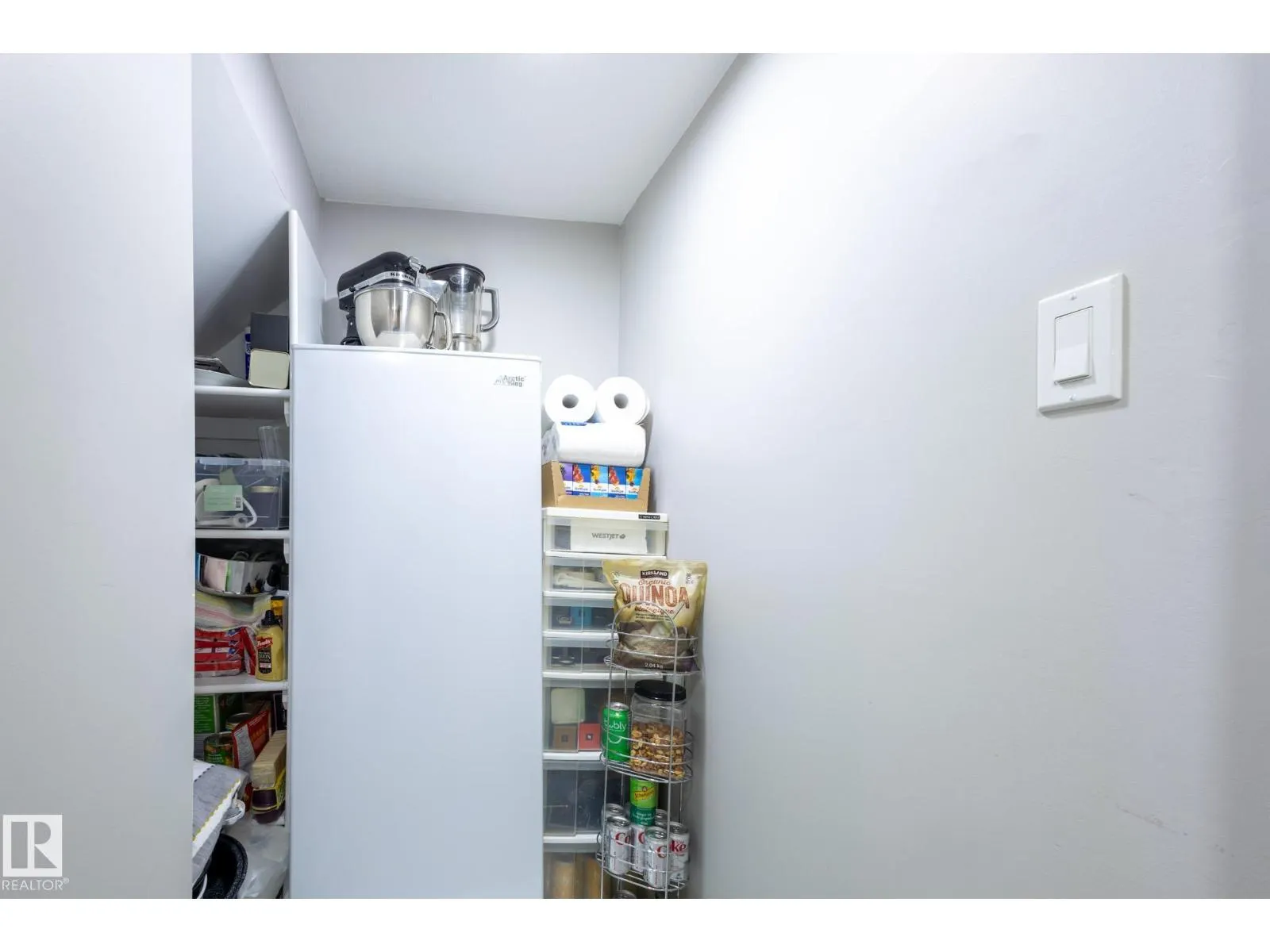 2294 GLENRIDDING BV SW