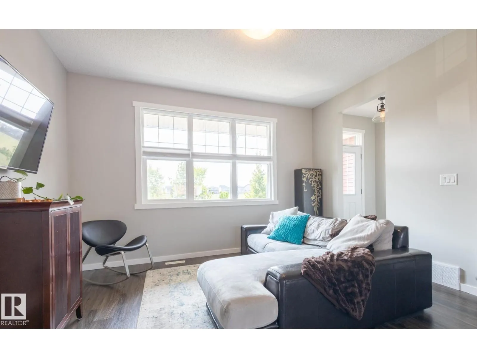 2294 GLENRIDDING BV SW