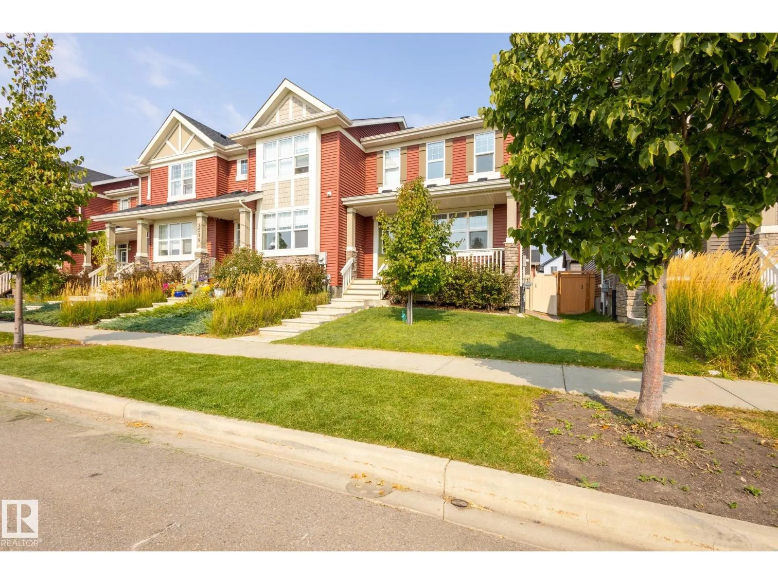 2294 GLENRIDDING BV SW