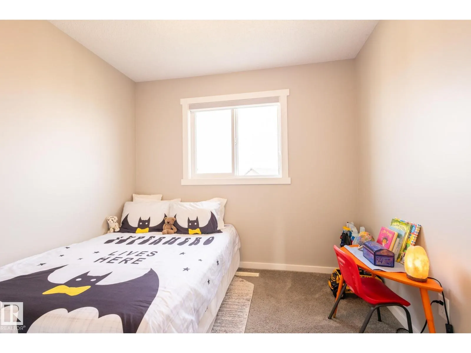 2294 GLENRIDDING BV SW