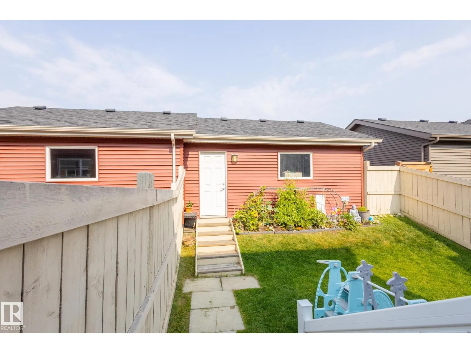 2294 GLENRIDDING BV SW