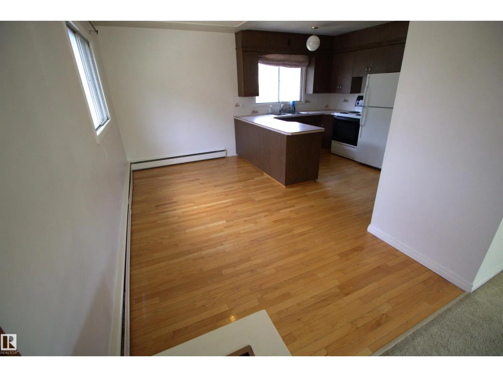 12411 89 ST NW