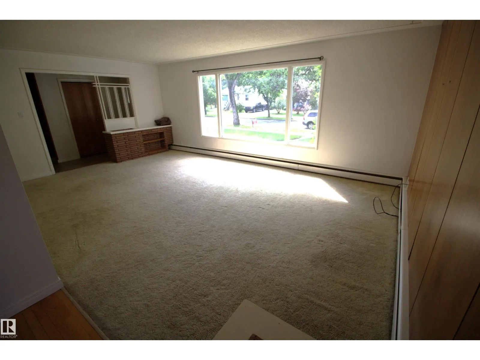 12411 89 ST NW
