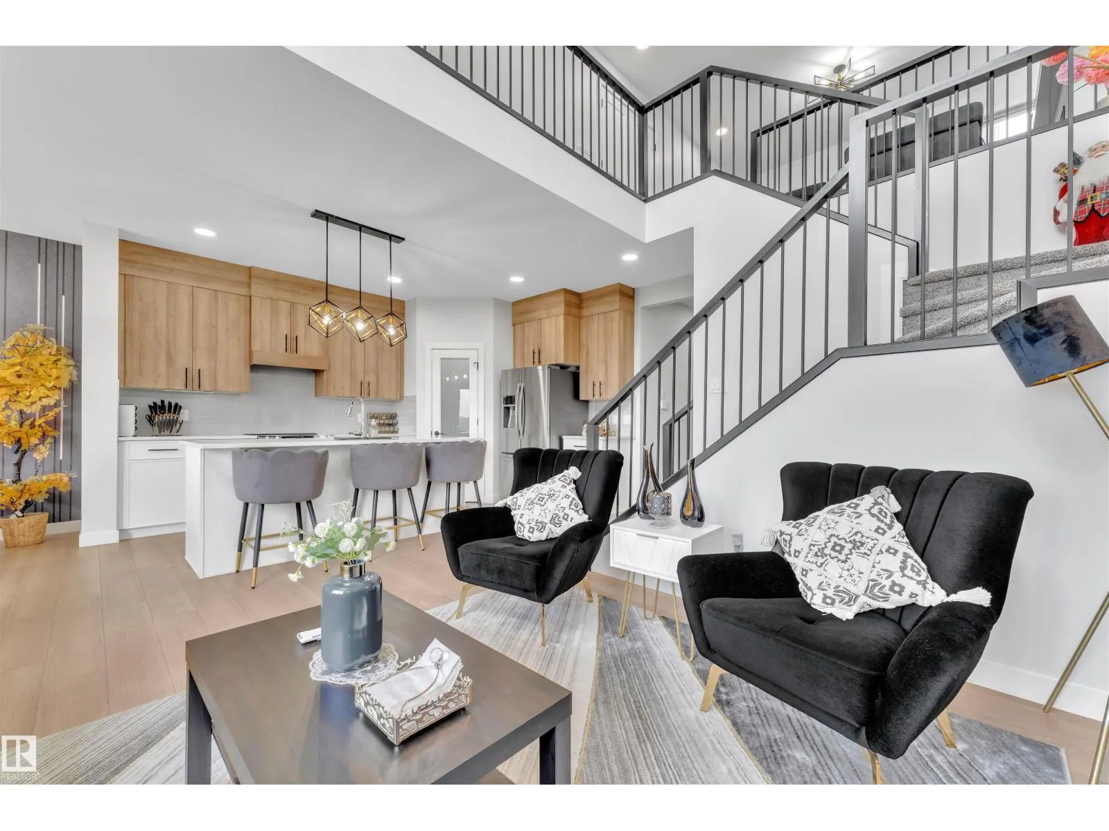 16236 31 AV SW