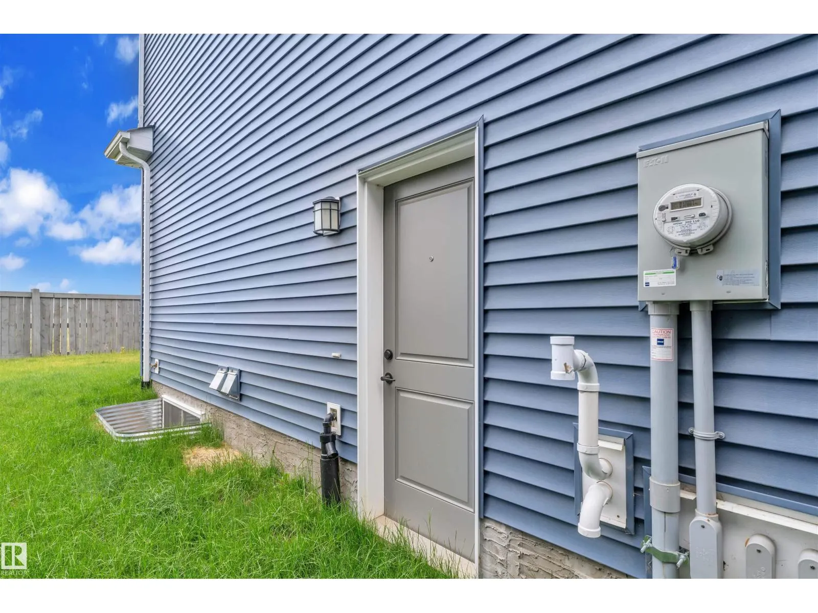 16236 31 AV SW