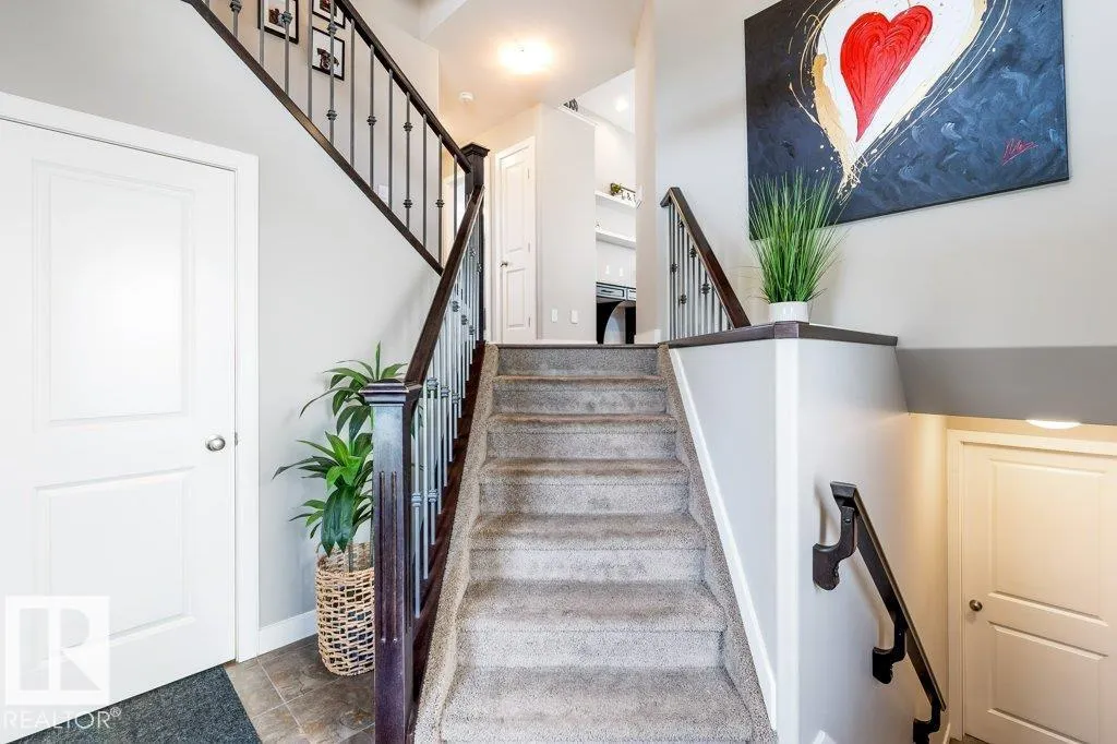 8406 94 ST