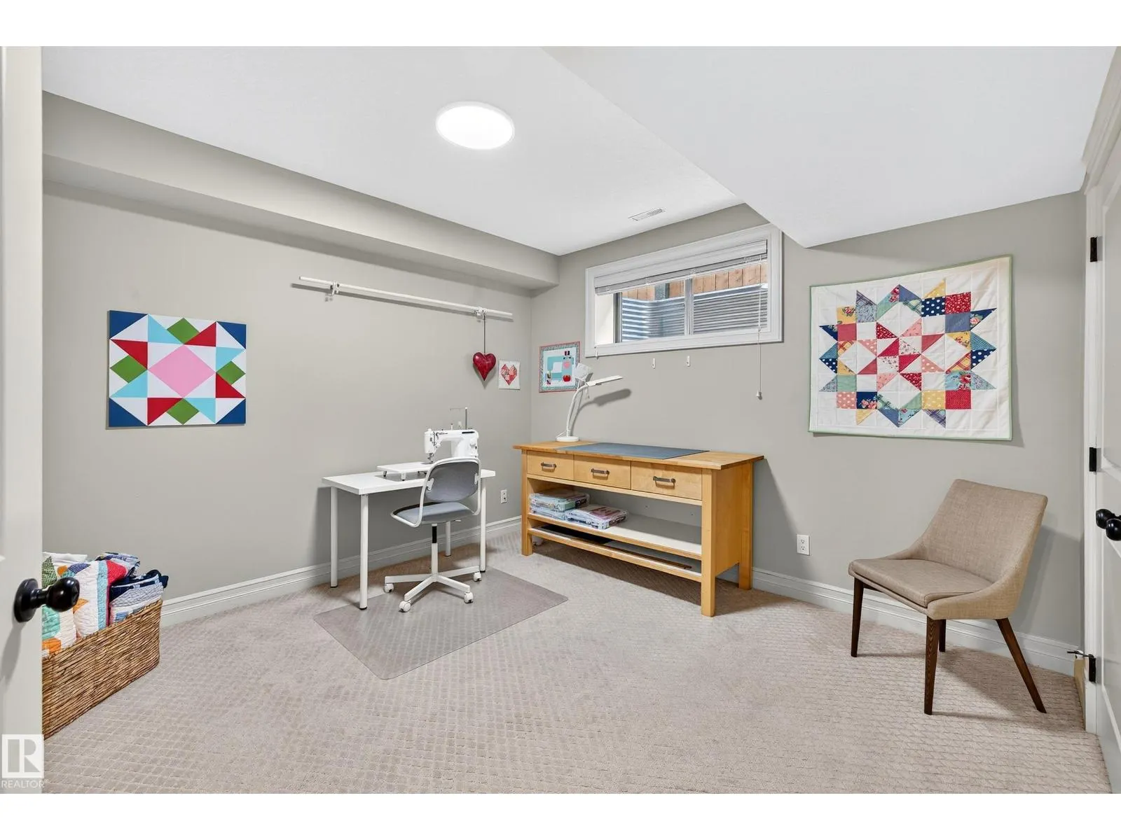 18 NEWTON PL