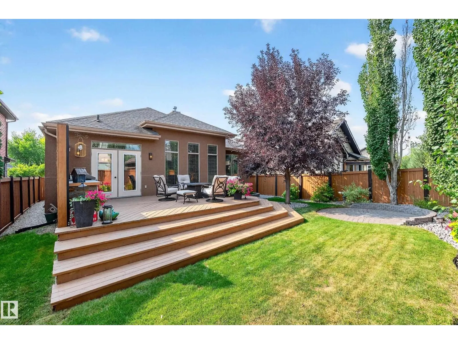 18 NEWTON PL