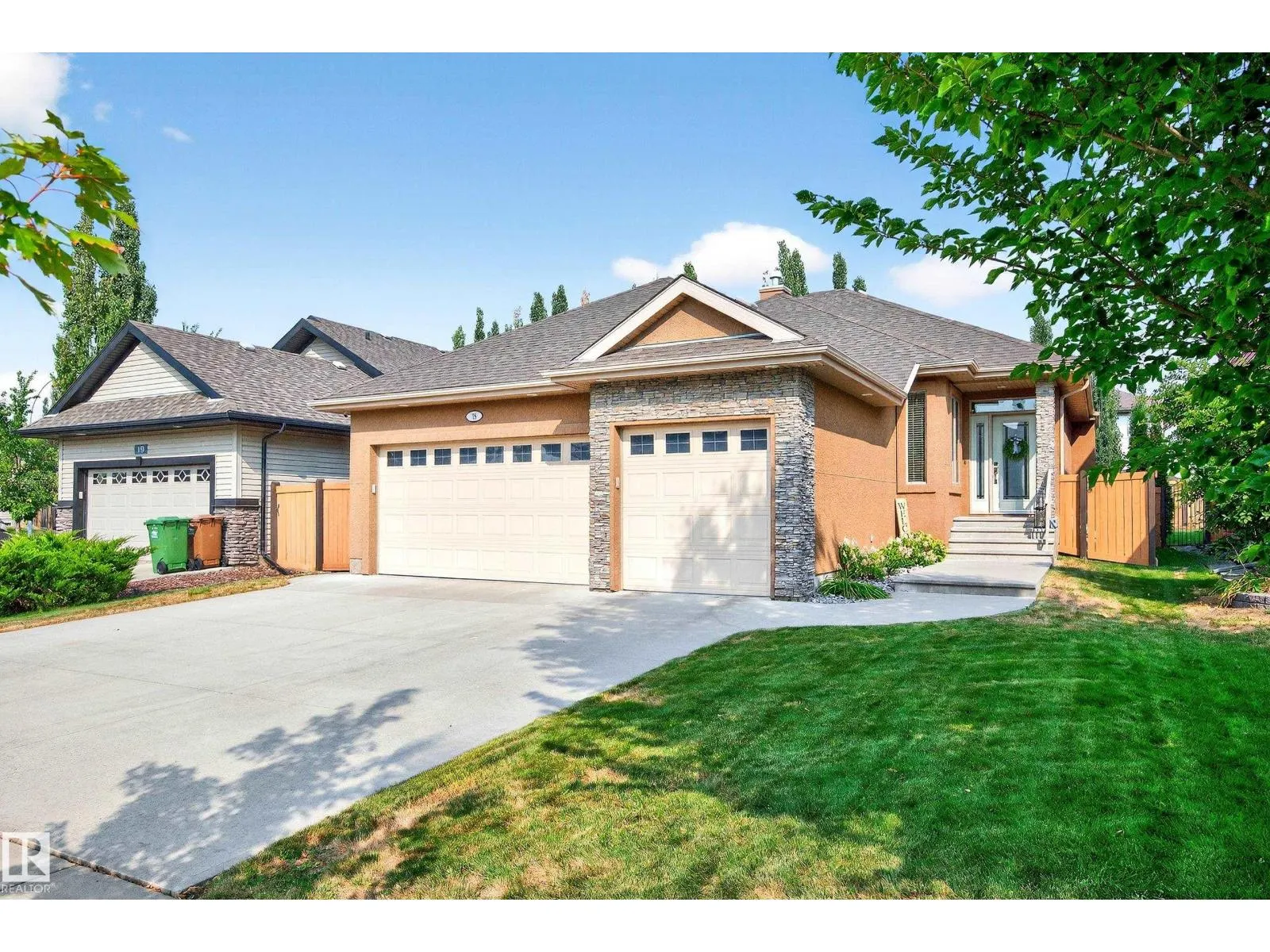18 NEWTON PL