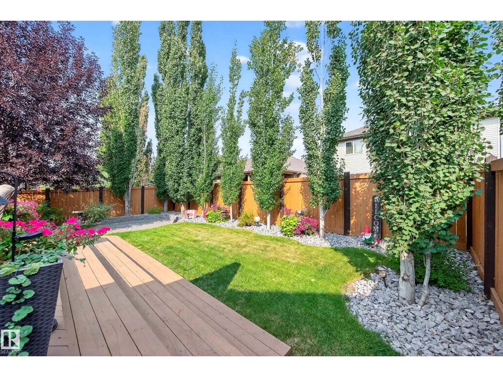 18 NEWTON PL