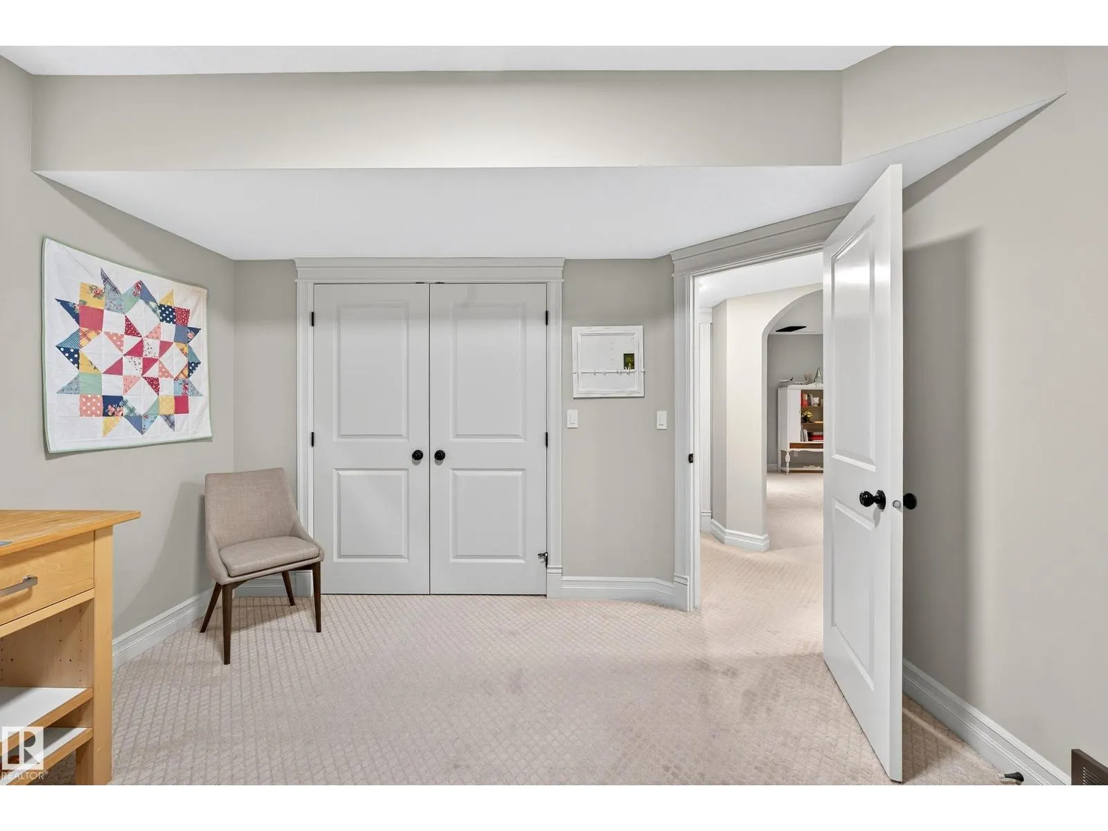 18 NEWTON PL