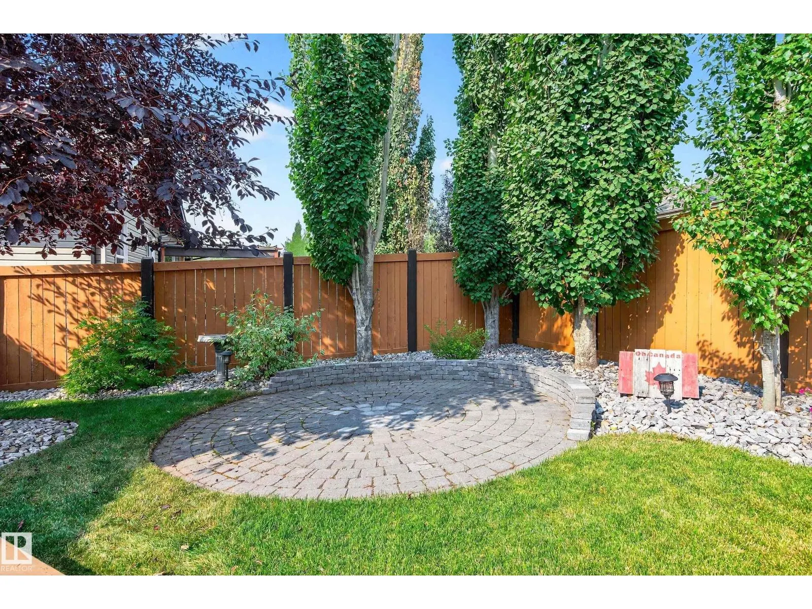 18 NEWTON PL