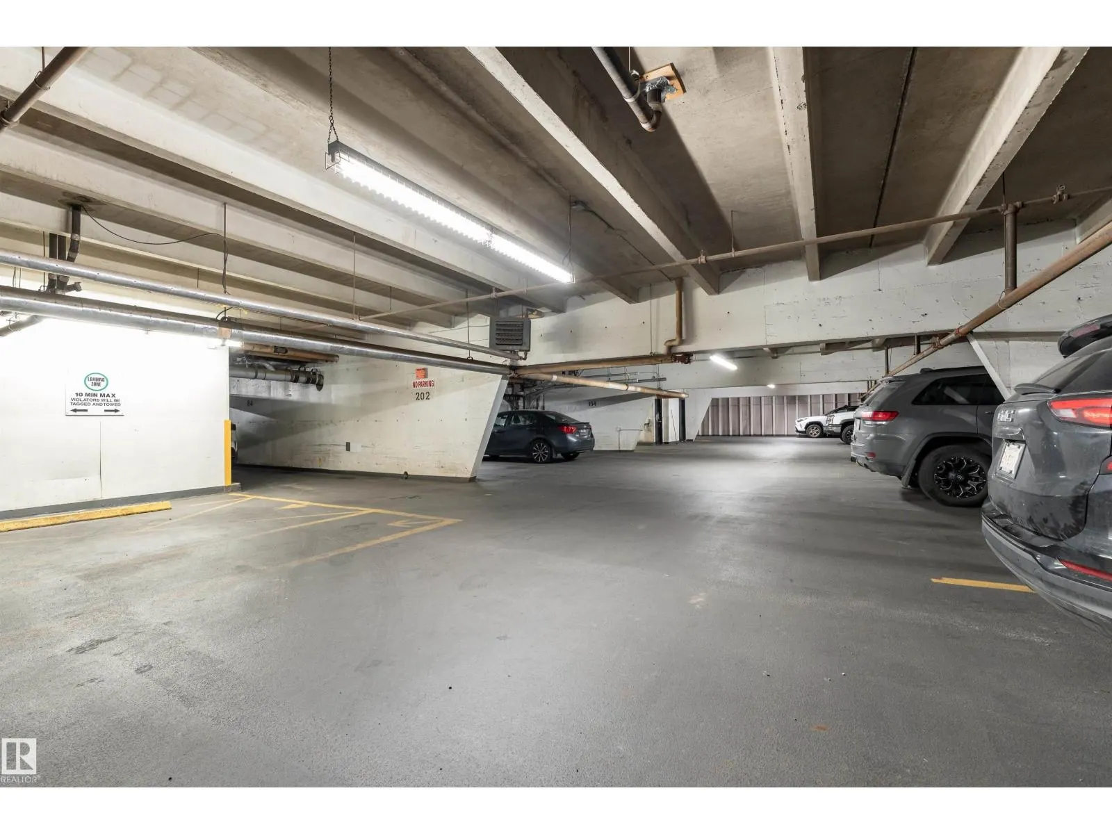 #1812 9918 101 ST NW