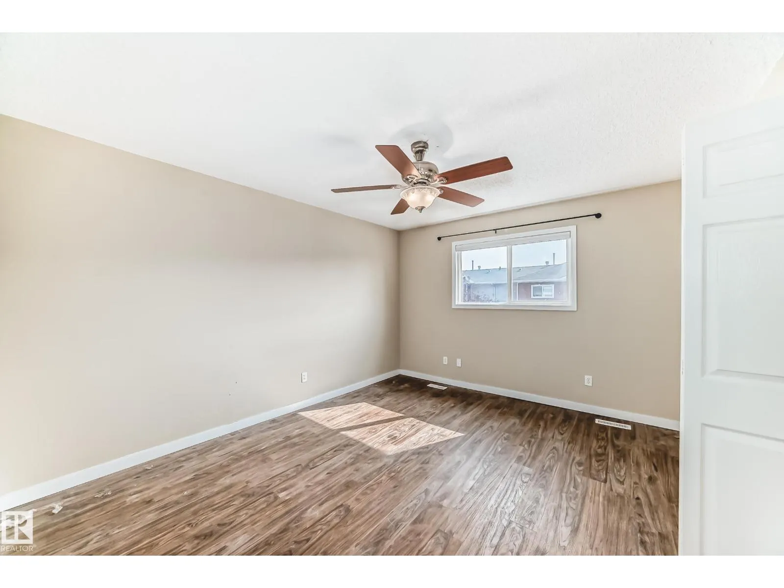 #132 166 BRIDGEPORT BV