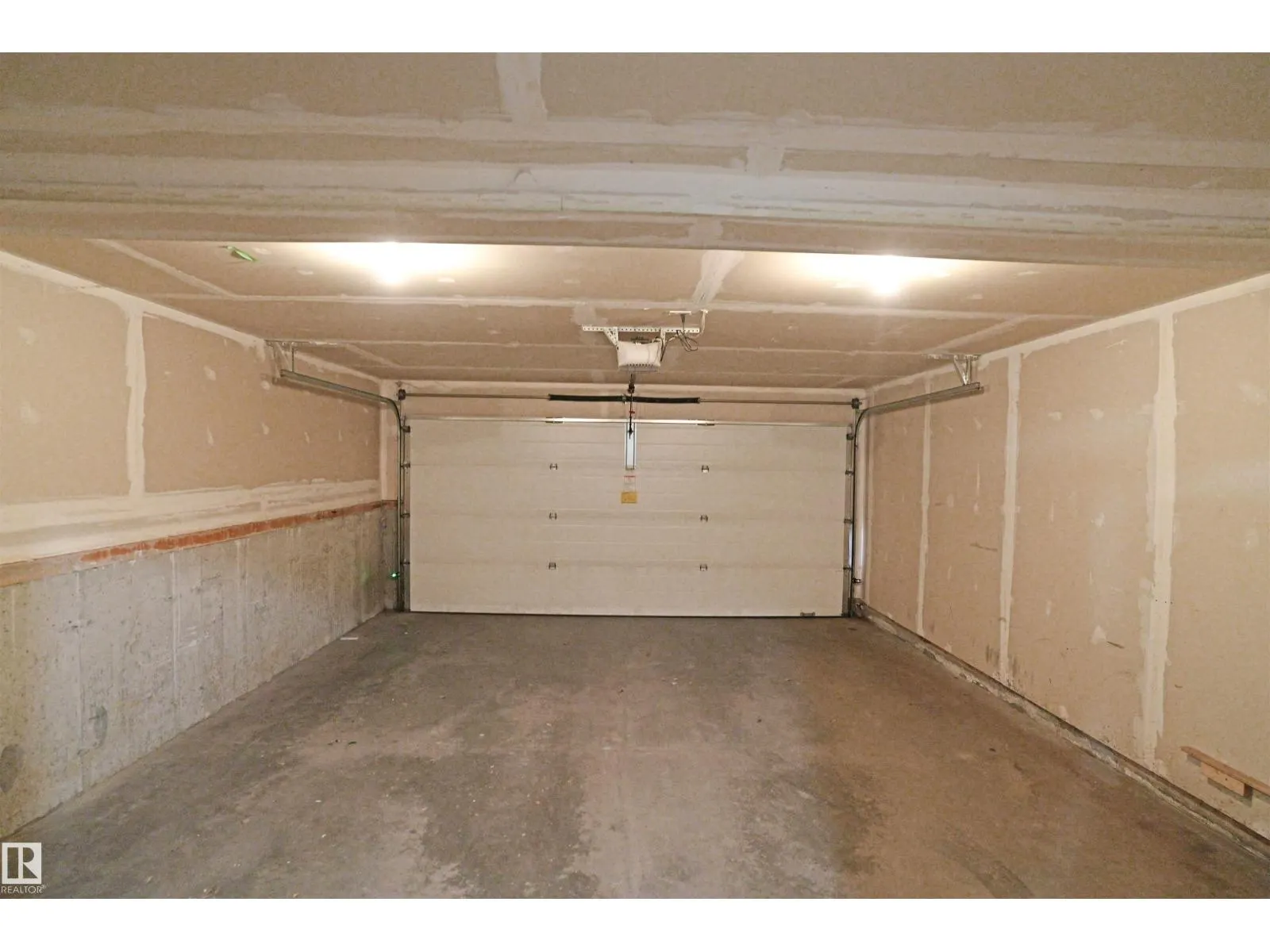 #154 1804 70 Street SW